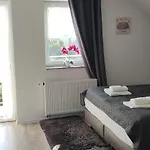 Krys Apartman *