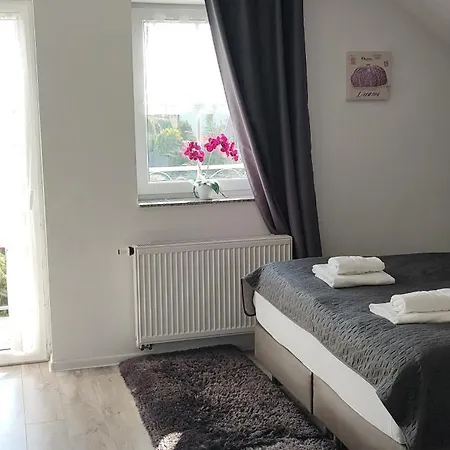 Krys Apartman *
