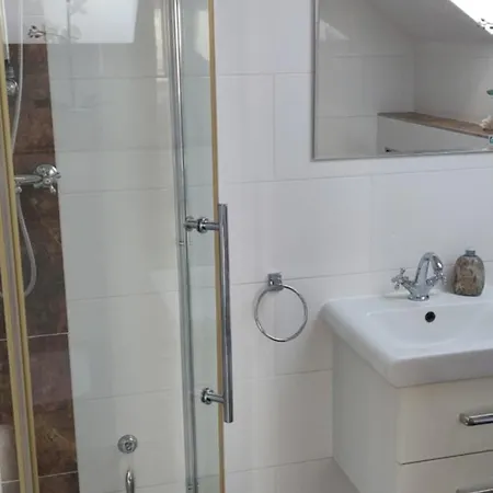 Krys Apartman